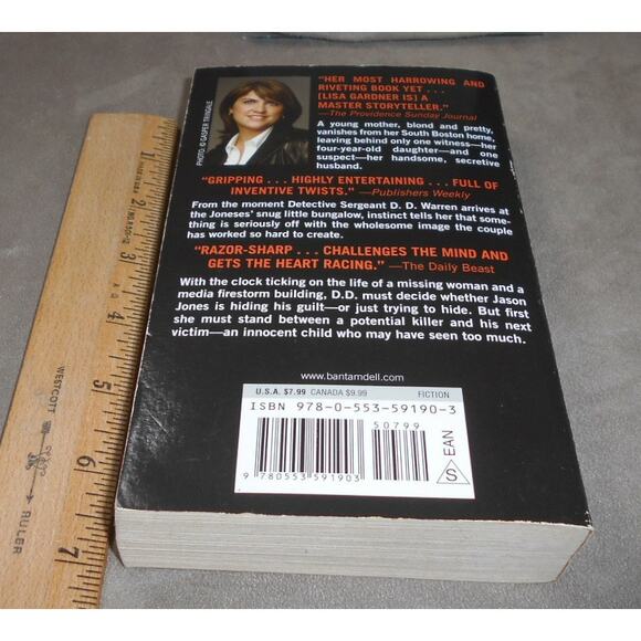 The Neighbor by Lisa Gardner Paperback 2010 Detective D.D. Warren #3 - Picture 7 of 7